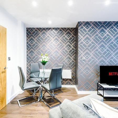 The Popworks 2 Bedroom Apartment - Mcr Dens マンチェスター エクステリア 写真