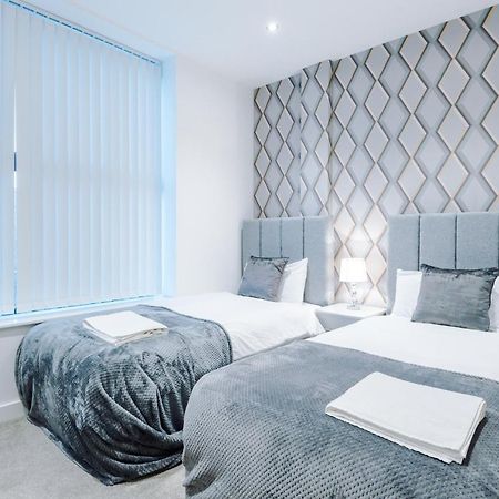 The Popworks 2 Bedroom Apartment - Mcr Dens マンチェスター エクステリア 写真